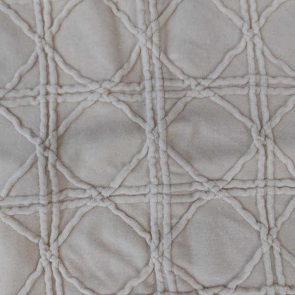 Decorative Pillow COVERS BUNDLE Nice Details Soft Materials SET of 3 - Picture 2 of 14